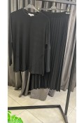 ORTADAN DİKİŞLİ ETEKLİ TAKIM SİYAH
