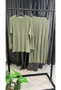 ORTADAN DİKİŞLİ ETEKLİ TAKIM ÇAĞLA
